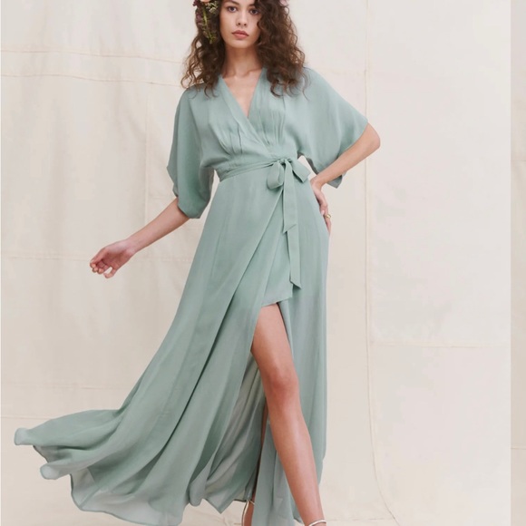 Brand new Reformation Winslow dress in Celadon Green Wrap Maxi (NWT) - Picture 3 of 9